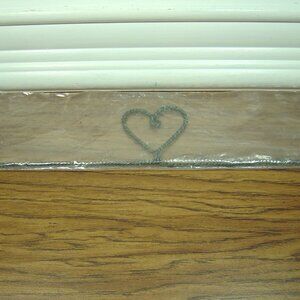 Black twisted wire hanger with heart design-14.5" L. for small projects